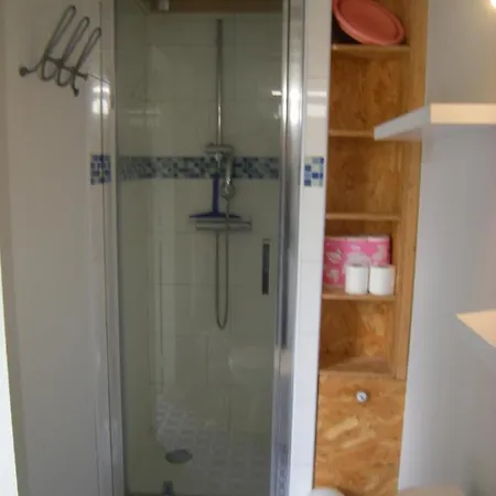 Av Gambetta Apartment *